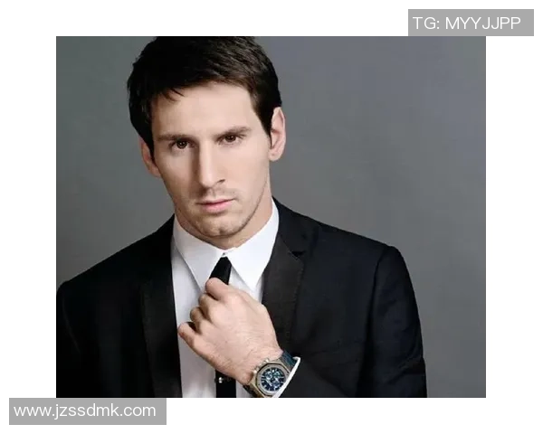 全球足球巨星的另一半:揭秘各大球员背后的女神与她们的故事 全球足球巨星的另一半:揭秘各大球员背后的女神与她们的故事