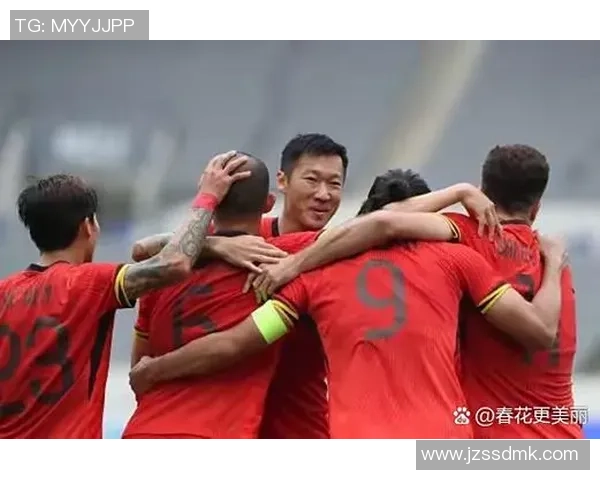 全球顶级足球黑人中场球星排名解析及其影响力对比 全球顶级足球黑人中场球星排名解析及其影响力对比