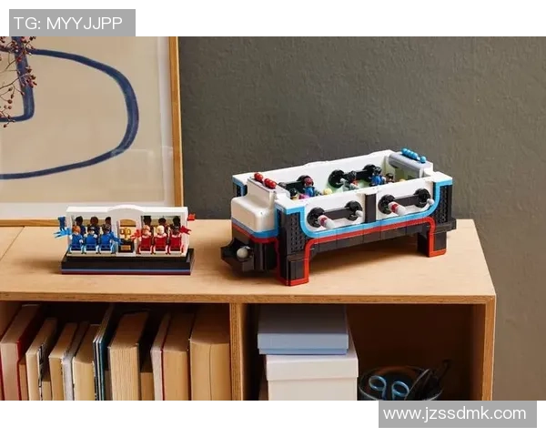 精彩足球乐高球星全景展示集 精美模型再现传奇球员风采